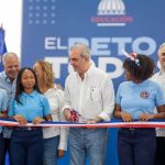 Luis Abinader entrega obra de RD$26.6 millones en beneficio de estudiantes de Cambita