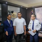 Se entrega uno de los señalados por doble homicidio en La Caleta