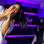 Ross María presenta su nuevo estudio de grabación y conmueve con un mensaje de fe y superación